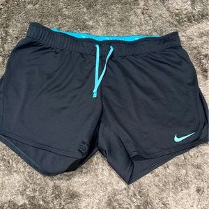 Nike short
